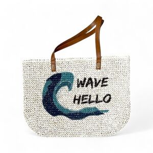 Straw beach tote